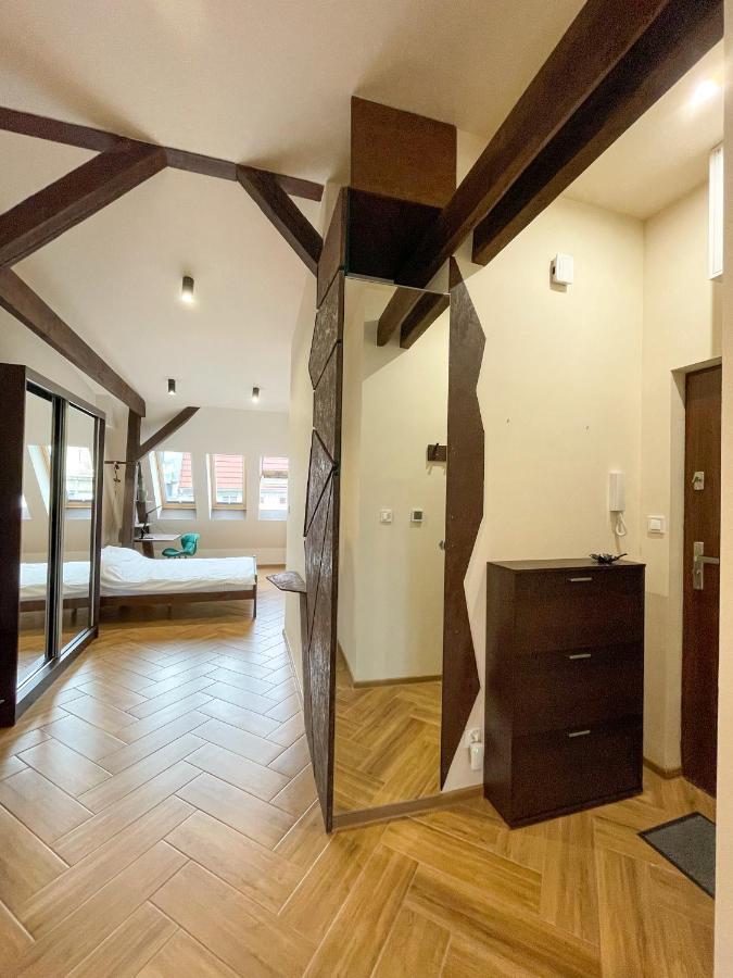 Long Attic Studio Poznan Ngoại thất bức ảnh